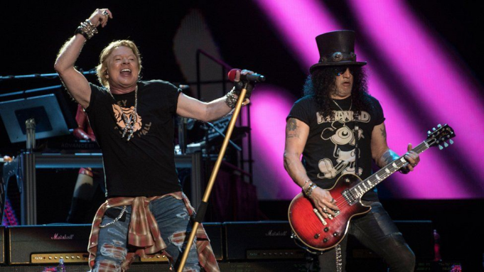 Guns N' Roses at MetLife Stadium