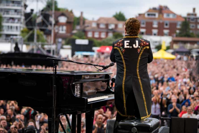 Elton John at MetLife Stadium
